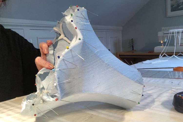 Making tailored lampshades